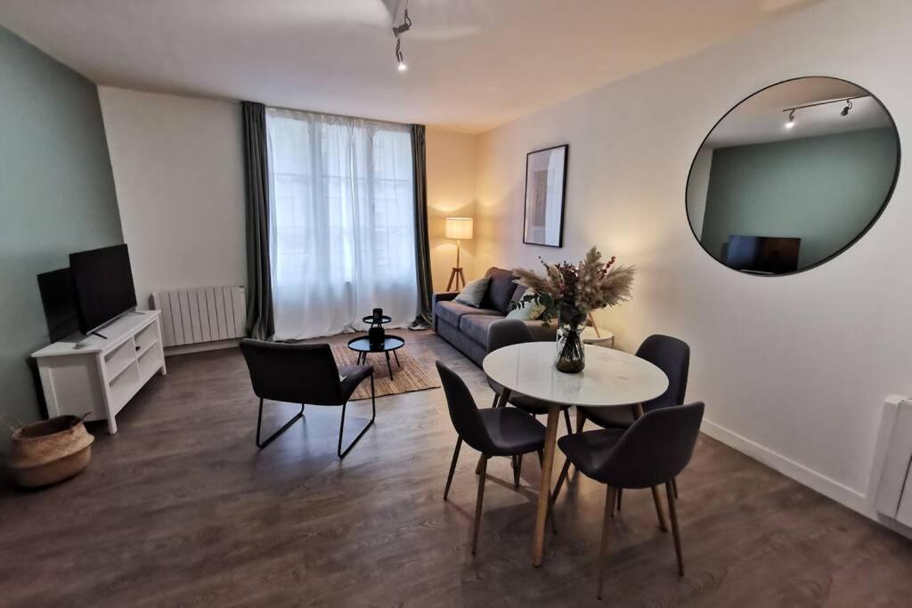 Appartement F2 Cosy Proche De L'Hyper Centre Caen Dış mekan fotoğraf